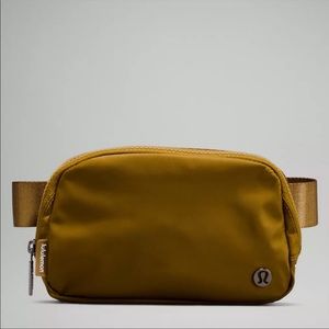 NWT Lululemon Everywhere Belt Bag 1L